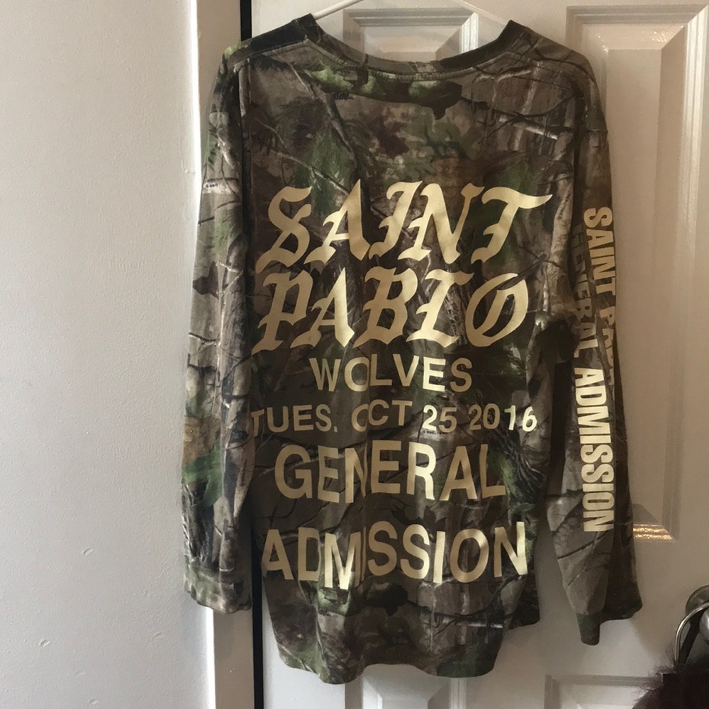 Saint Pablo Kanye West Tour camo t shirt